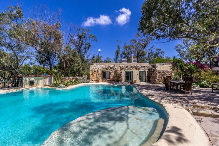 Property for Rent in Malta: San Gwann Farmhouse - Malta Luxury Homes