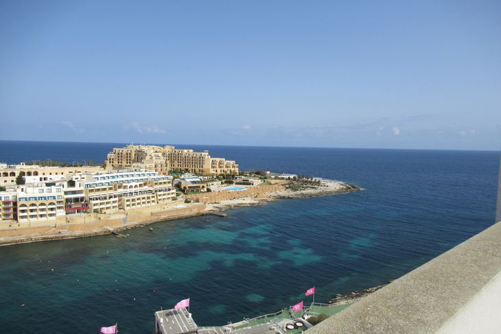 Property for Rent in Malta: St. Julians Seaview Penthouse - Malta Luxury Homes: