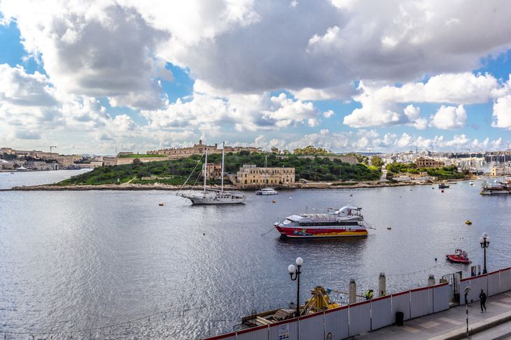 Property for Sale in Malta: Sliema Seaview Apartment - Malta Luxury Homes