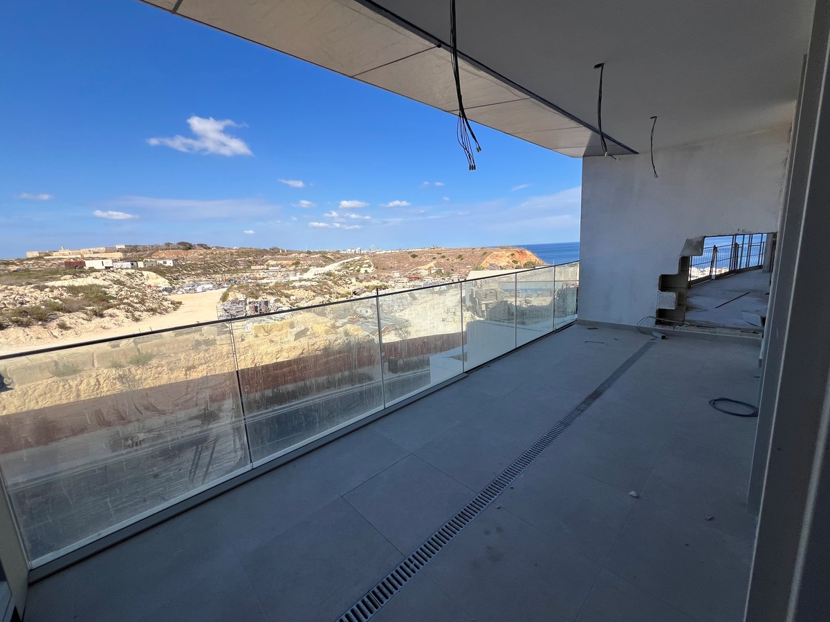 Property For Sale in Malta: Luxury lifestyle property for sale with pool - Malta Luxury Homes