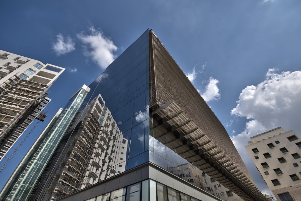 Property For Lease in Malta: Sliema Luxury Office For Lease with sea views - Malta Luxury Homes